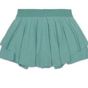 Lululemon court rival hr skirt